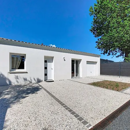 Les Bergeronnettes By Interhome Casa vacanze Les Mathes