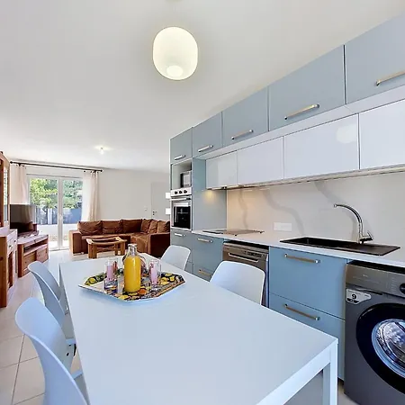 Les Bergeronnettes By Interhome * Les Mathes